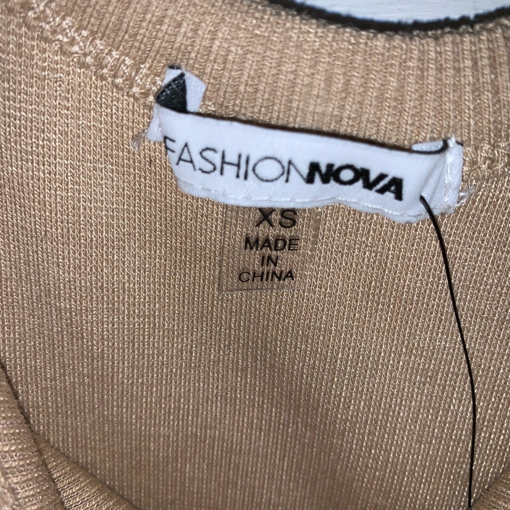 Fashion nova dress - Picture 4 of 4
